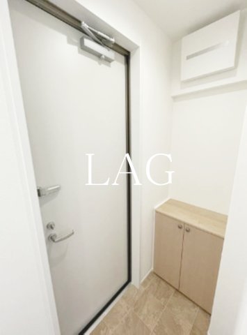 玄関　玄関です。