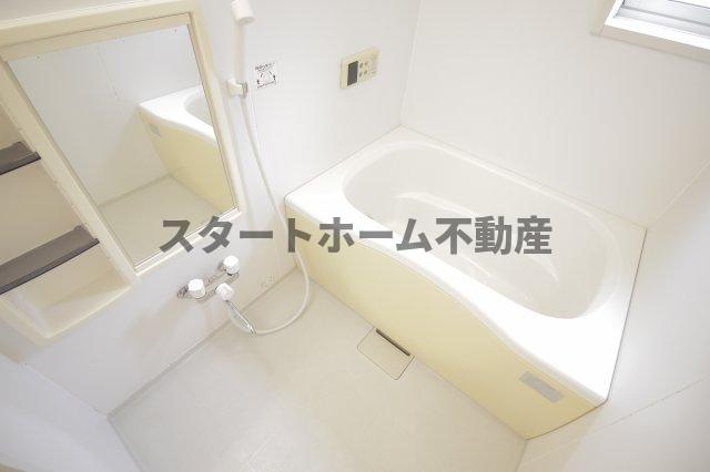 バス・シャワールーム　お風呂です