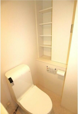 トイレ　トイレもきれいです
