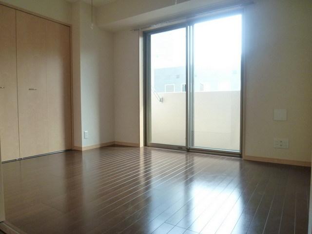 居室・リビング　※別部屋参考写真※