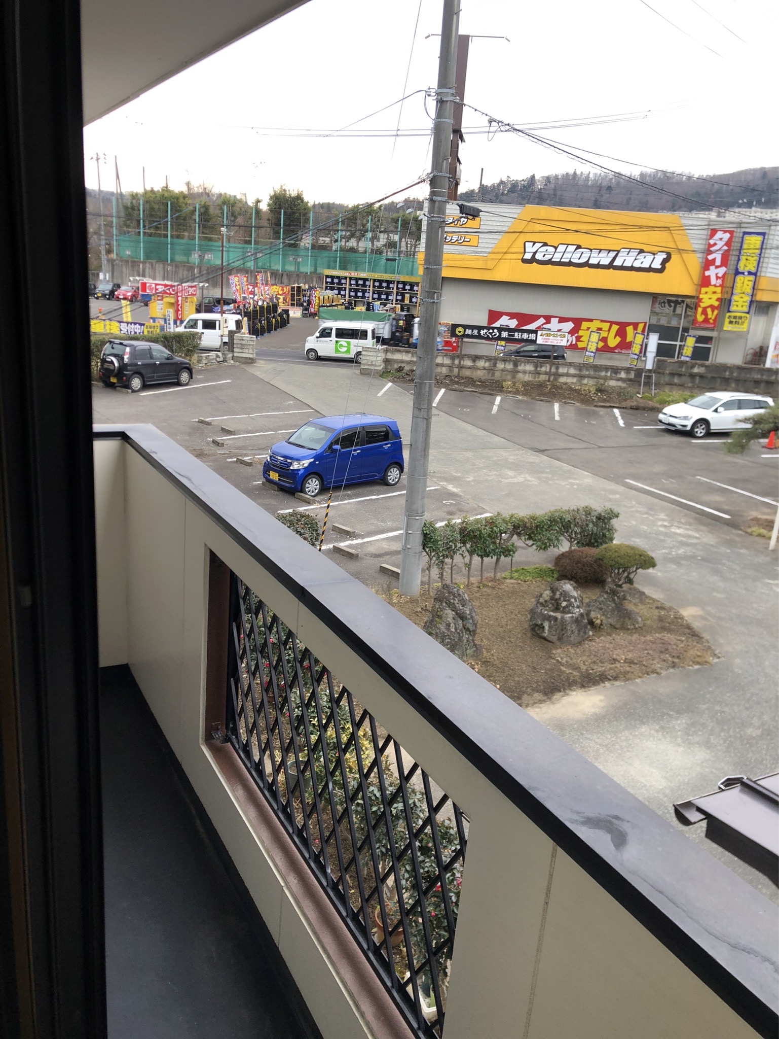 バルコニー　陽当たりが良好なバルコニー付き！