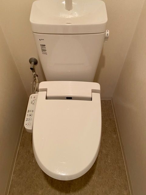 トイレ　落ち着いたトイレです