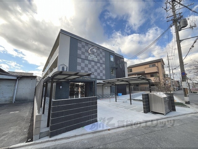 ファステート京都東福寺パラベルの外観写真