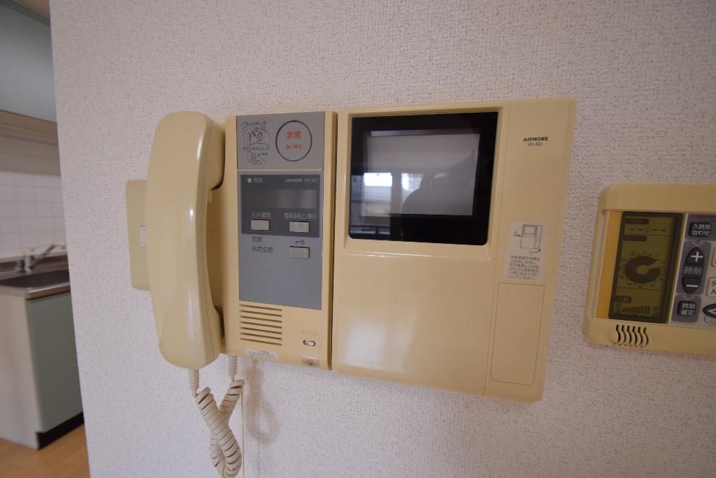 セキュリティ　カメラ付インターホン