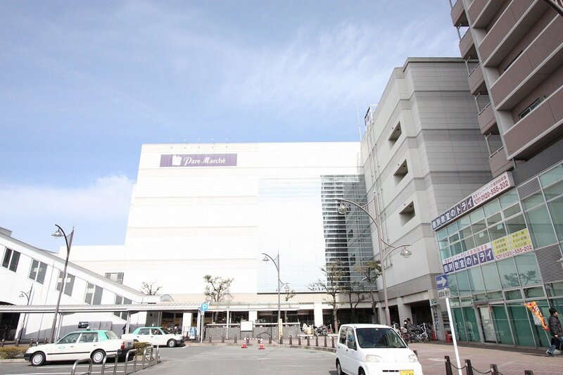 スーパー　パレマルシェ西春店（スーパー）まで499m