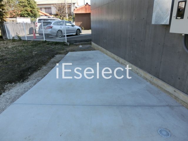 駐車場　駐輪場
