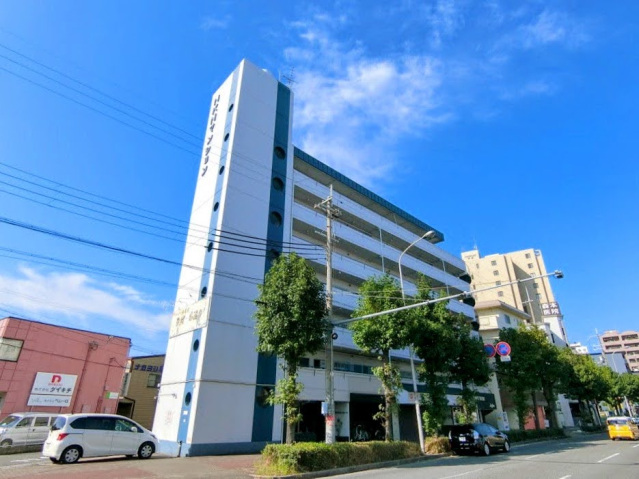 建物外観　日当り良好の全戸南向き