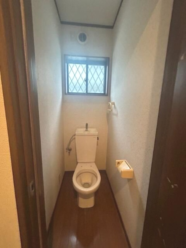 福田貸家 7号棟のトイレ写真