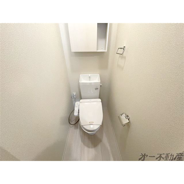 トイレ　トイレ