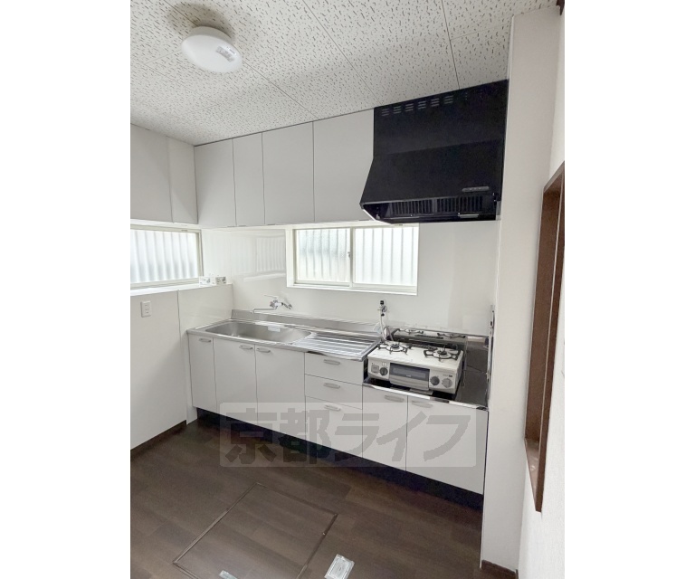 四ノ宮小金塚貸家のキッチン写真
