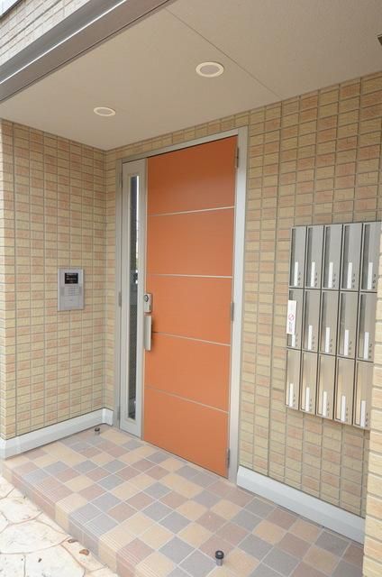 エントランス　★お部屋探しは株式会社タウンハウジング東京まで★