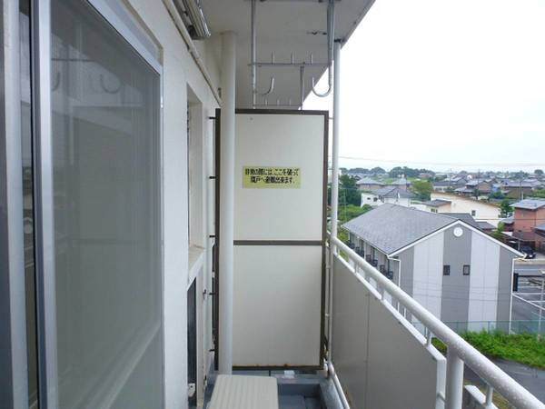 バルコニー　ビレッジハウスの同一物件・同一タイプの間取りの写真です