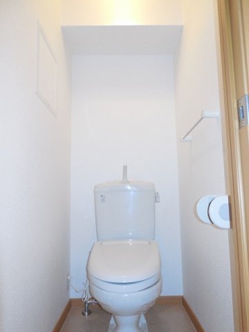 トイレ　シンプルで使いやすいトイレです