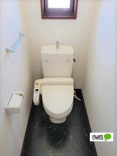 クレセールおぶせ A棟のトイレ写真