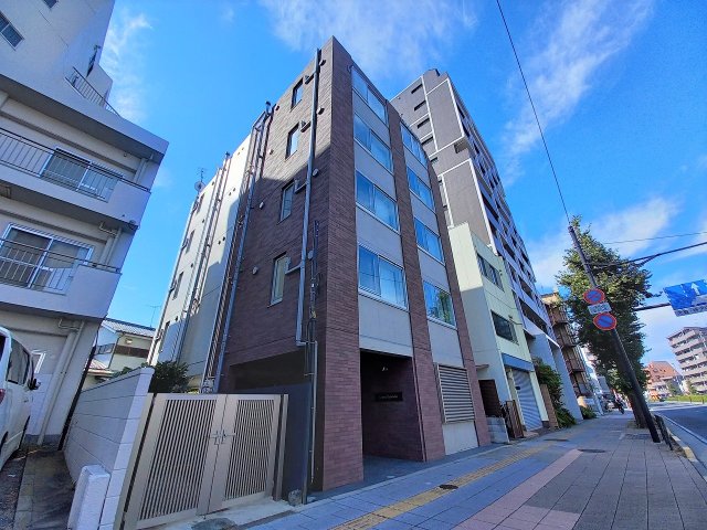 Ludens東新町の外観写真