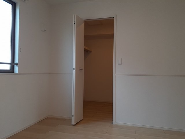 収納　図面と現状に相違がある場合には現状を優先