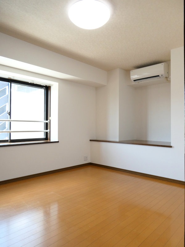 その他設備　嬉しい全室エアコン付き！