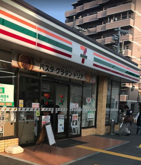 コンビニ　セブンイレブン 大阪桑津5丁目店（コンビニ）まで489m