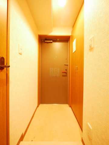 玄関　ステージファースト白山の玄関