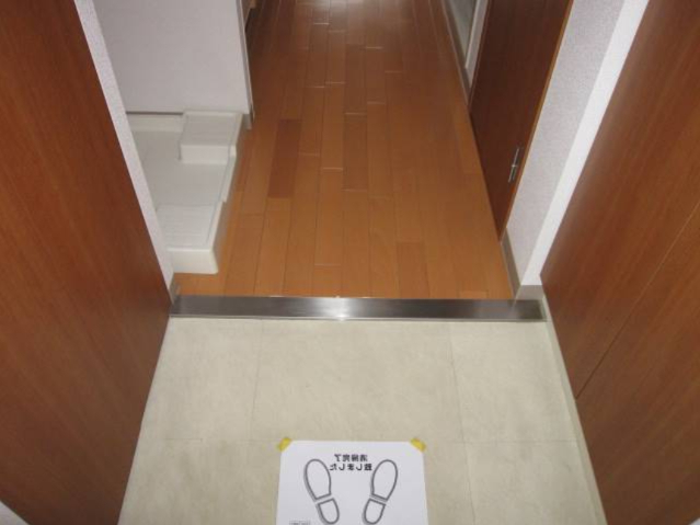 玄関　玄関