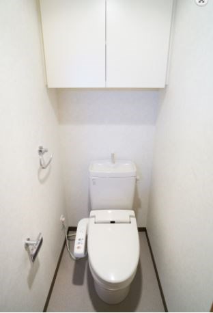 トイレ　※別部屋参考画像