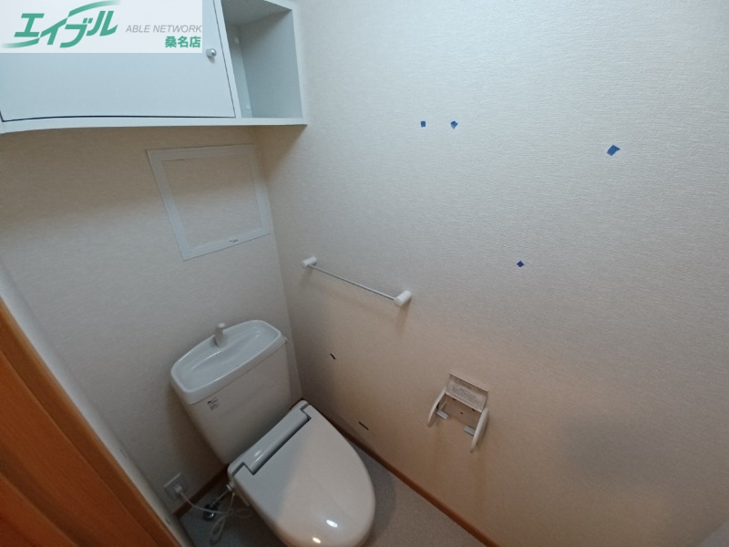 トイレ　同型参考写真
