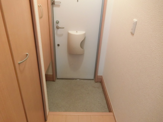 フェリーチェモトハシの玄関写真
