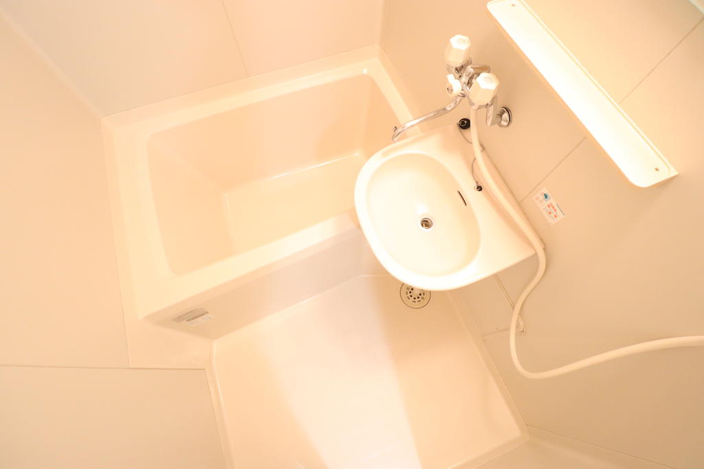 バス・シャワールーム　浴室