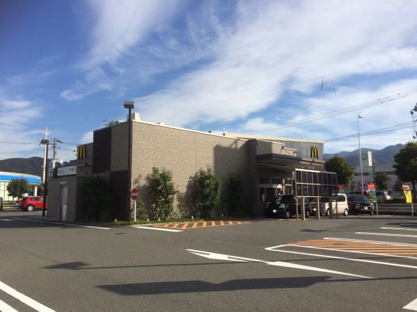 【敦賀市松島町のアパートの飲食店】