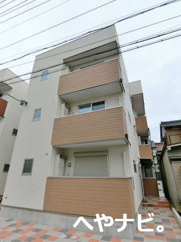 名古屋市南区道徳新町のアパートの建物外観