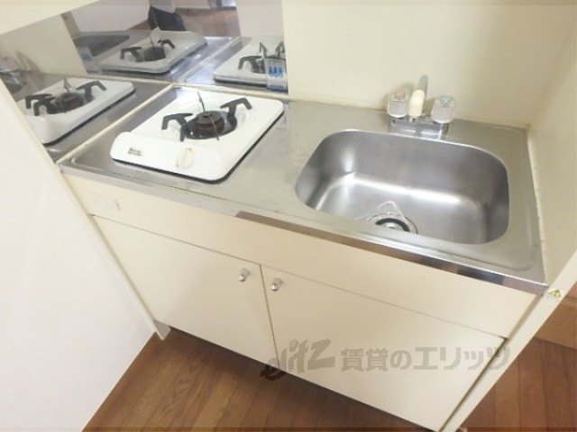 キッチン　コンパクトなキッチンです