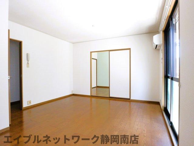 物件の内装です