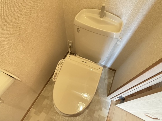 トイレ　シャワー付きトイレ