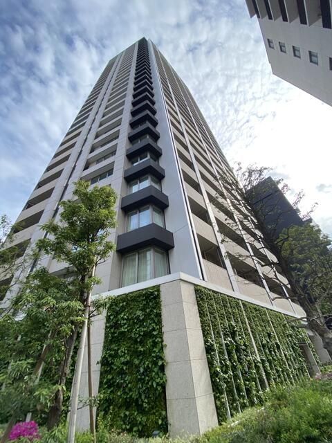 ブリリアザ・タワー東京八重洲アベニューの建物外観