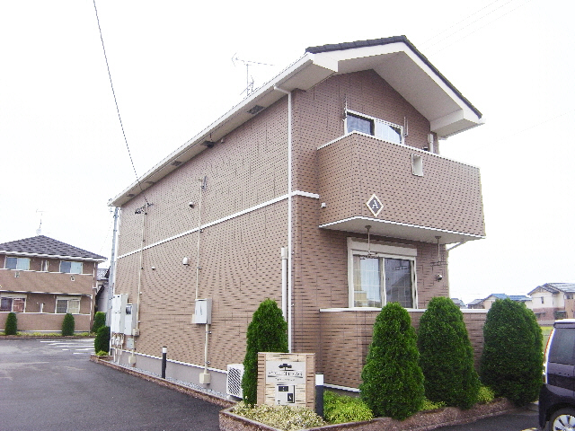 羽島郡笠松町田代のアパートの建物外観