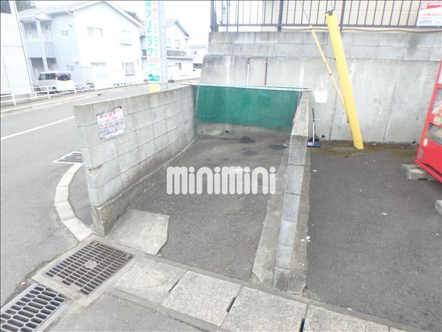 その他共有部分　物件目の前のゴミ捨て場です。