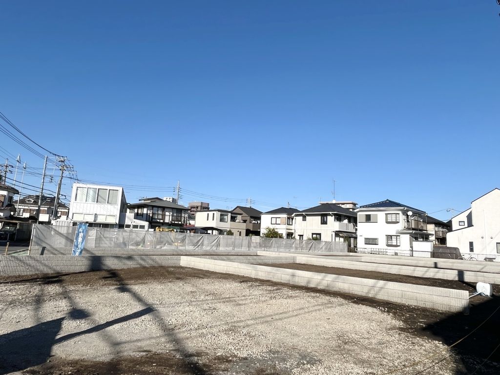 【町田市金森のアパートの駐車場】