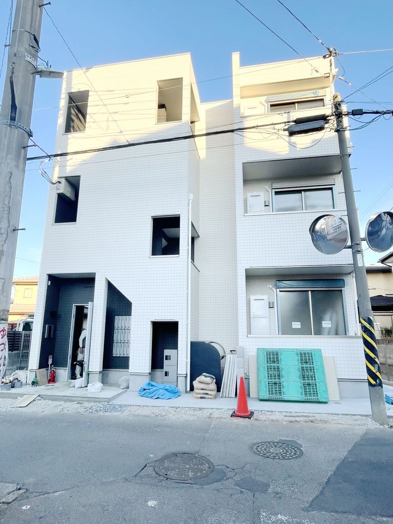 【さいたま市見沼区大和田町のアパートのエントランス】