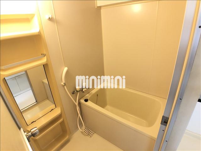 バス・シャワールーム　きれいなバスルーム