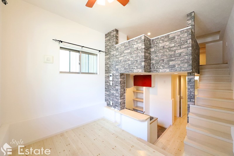 居室・リビング　リビング