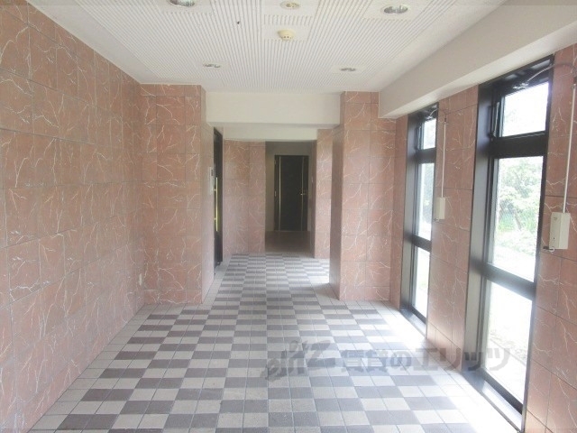 ロビー　ロビー