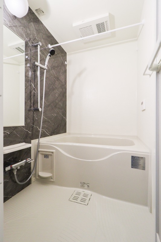 バス・シャワールーム　図面と現状に相違がある場合には現状を優先