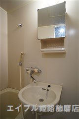 洗面設備　写真は反転のお部屋です