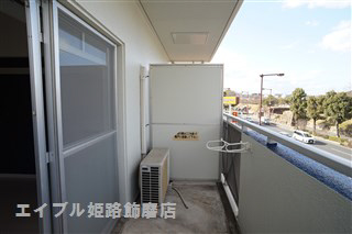 バルコニー　写真は反転のお部屋です