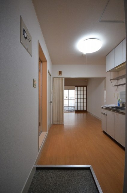 玄関　※同建物・別部屋の写真です