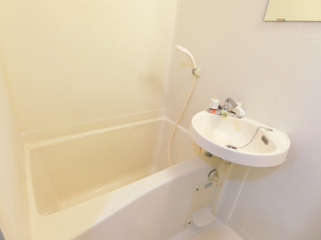 バス・シャワールーム　参考写真