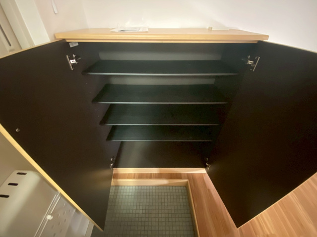 玄関　シューズボックス