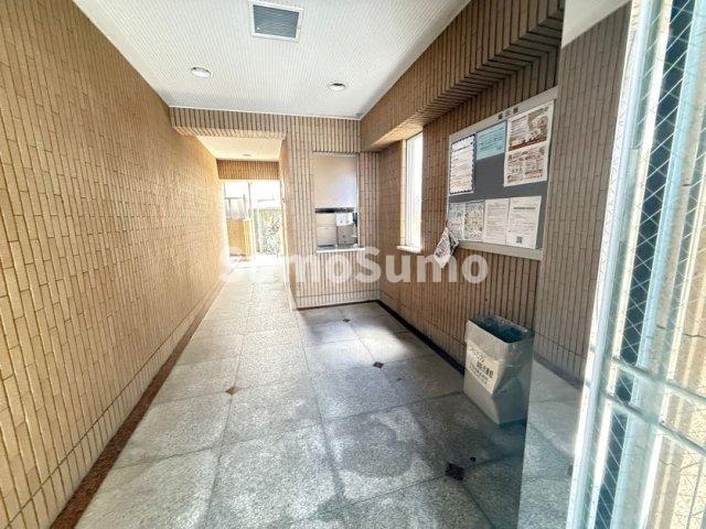 ロビー　落ち着いたロビーです