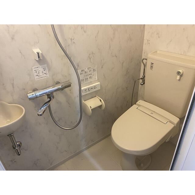 バス・シャワールーム　ユニットシャワー