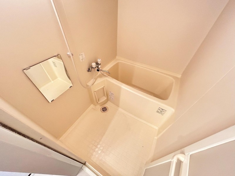 バス・シャワールーム　浴室